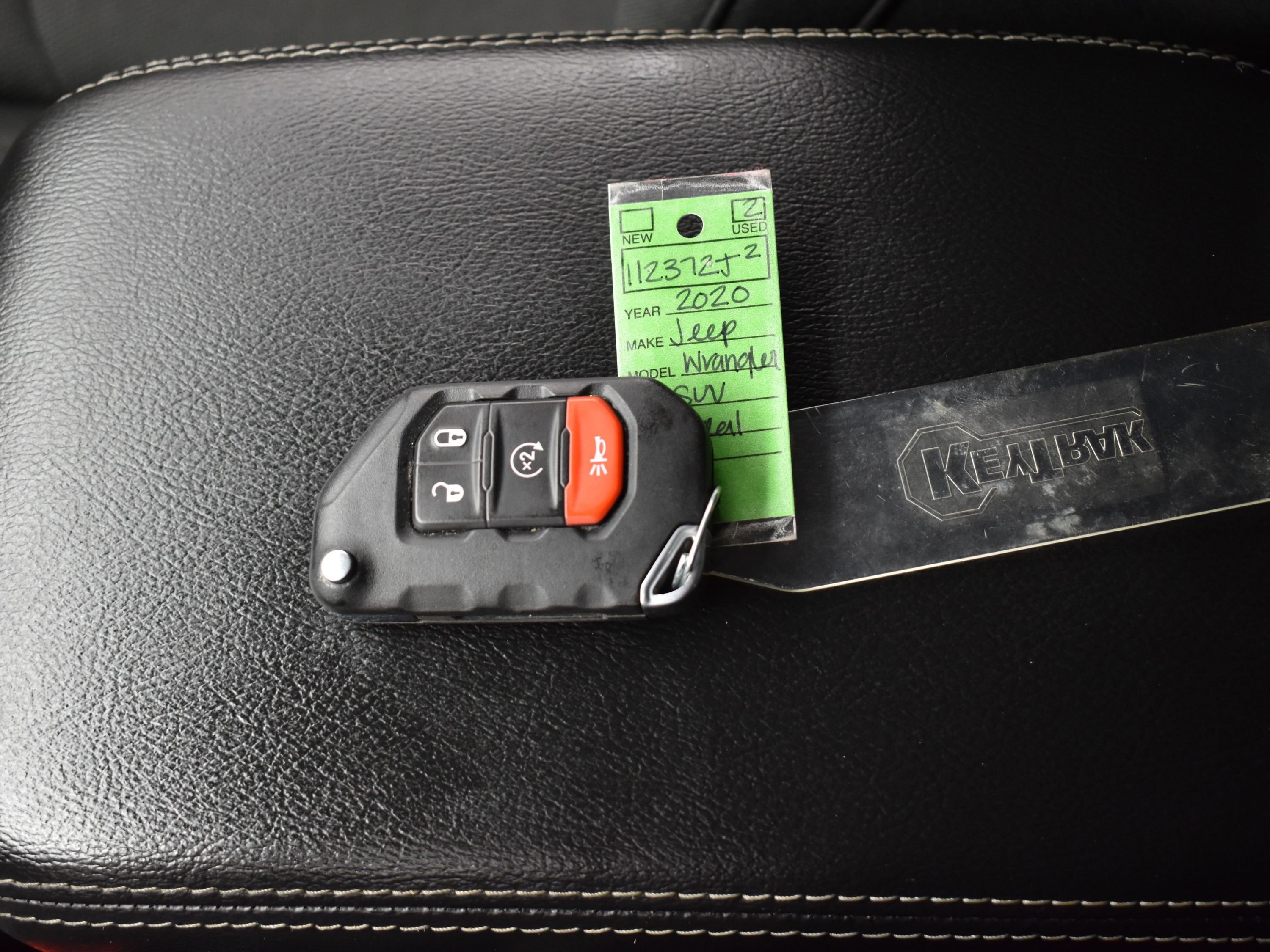 Used 2020 Jeep Wrangler Unlimited Sahara image 19