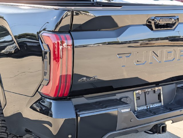 Used 2024 Toyota Tundra Platinum AWD/4WD image 8