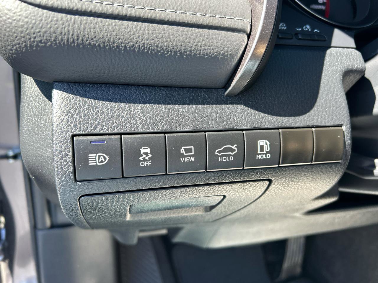 Used 2024 Toyota Camry XSE w/ Navigation Package FWD image 16