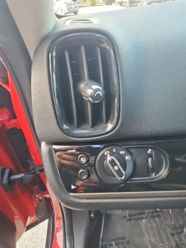 Used 2022 MINI Cooper Countryman image 13