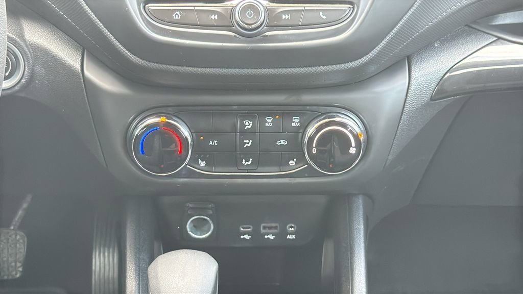 Used 2022 Chevrolet TrailBlazer LT image 23