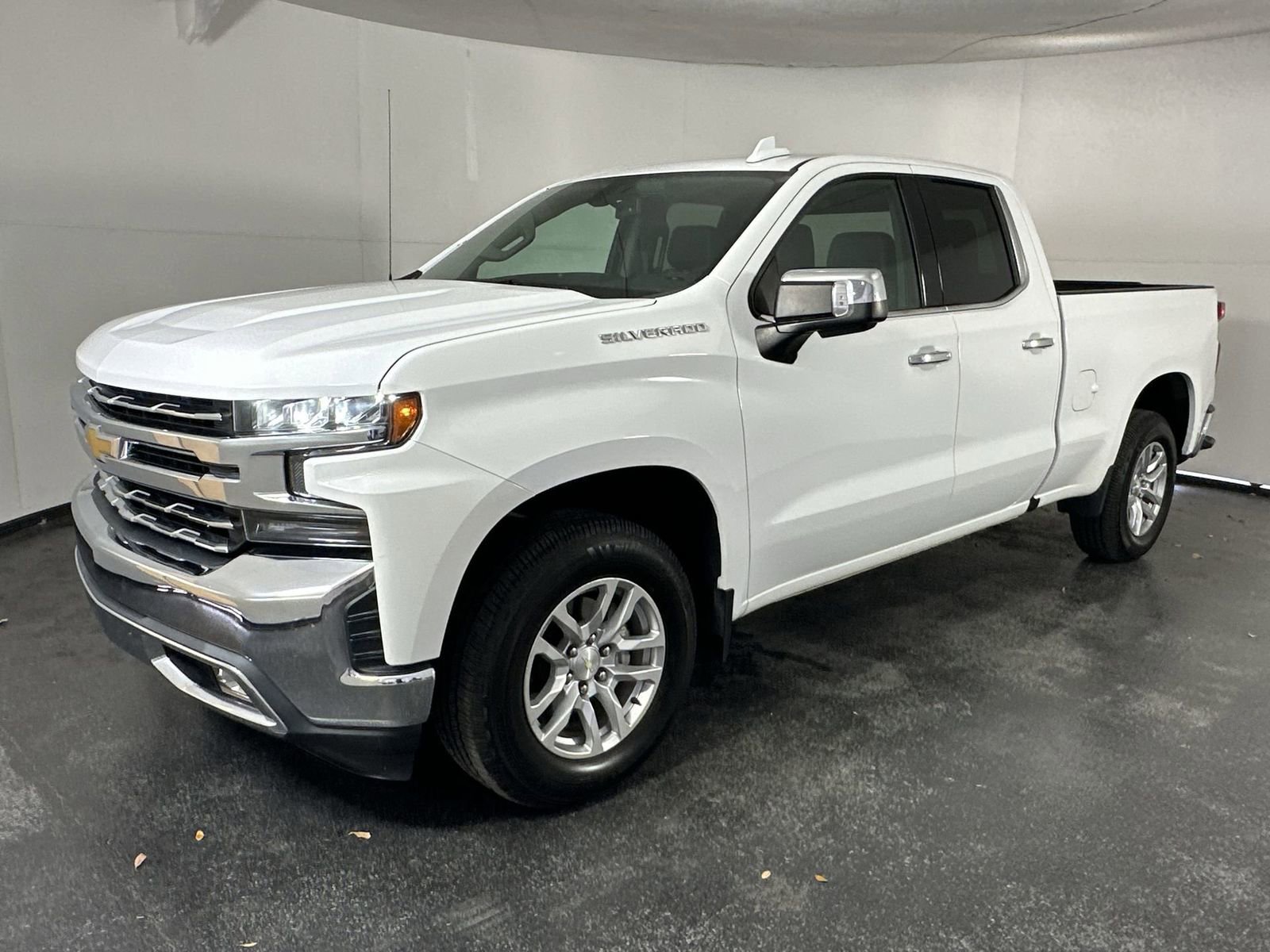 Used 2020 Chevrolet Silverado 1500 LTZ image 6