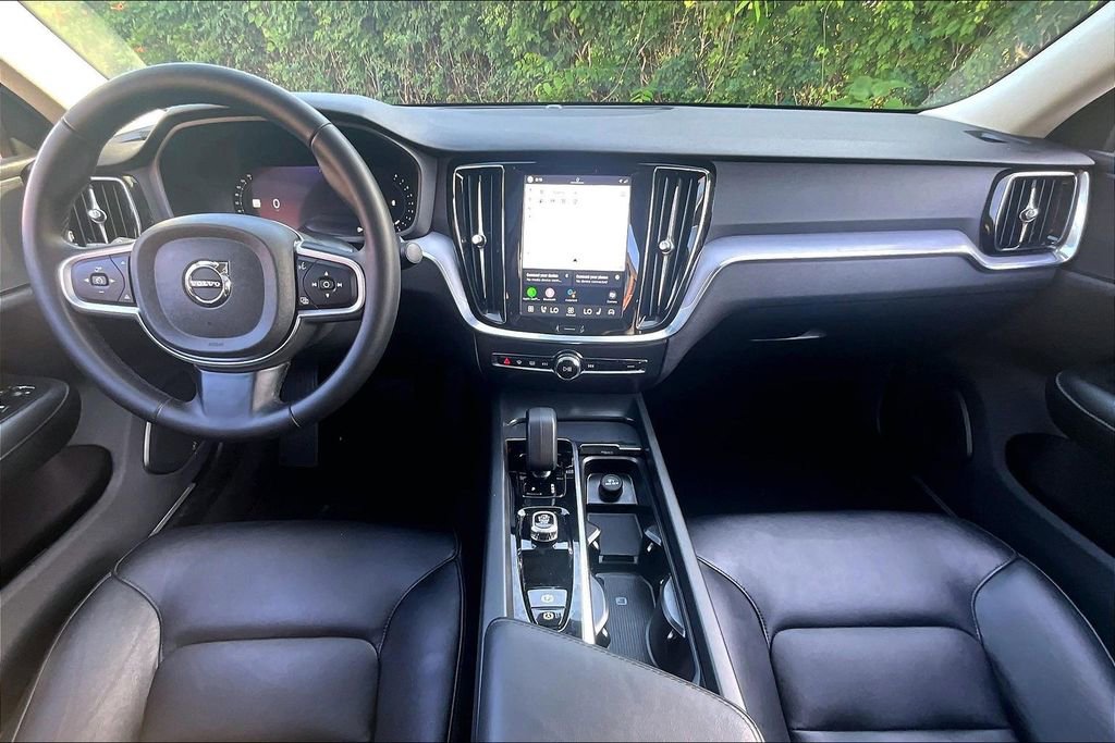 Used 2025 Volvo S60 B5 Core FWD image 20