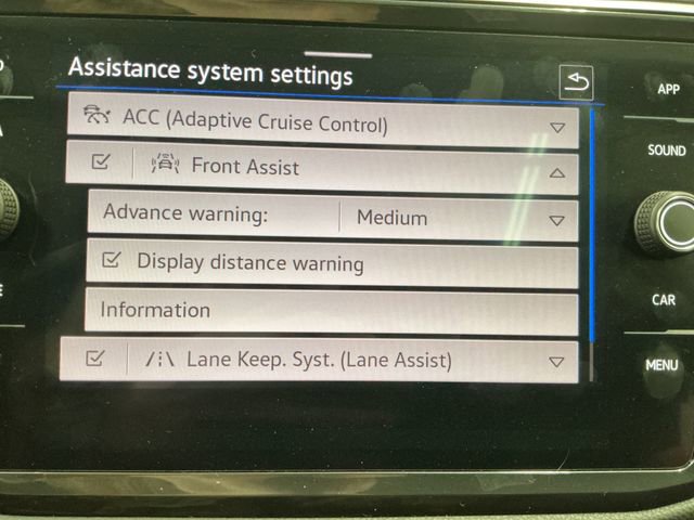 Used 2022 Volkswagen Tiguan SE R-Line image 65