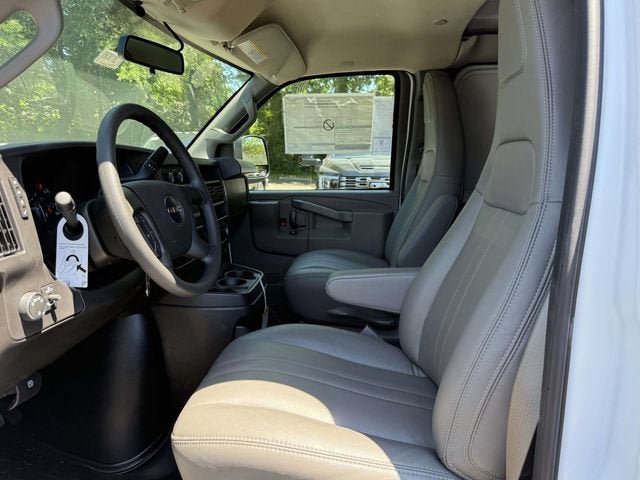 New 2026 GMC Savana 3500 Extended w/ Driver Convenience Package RWD image 11