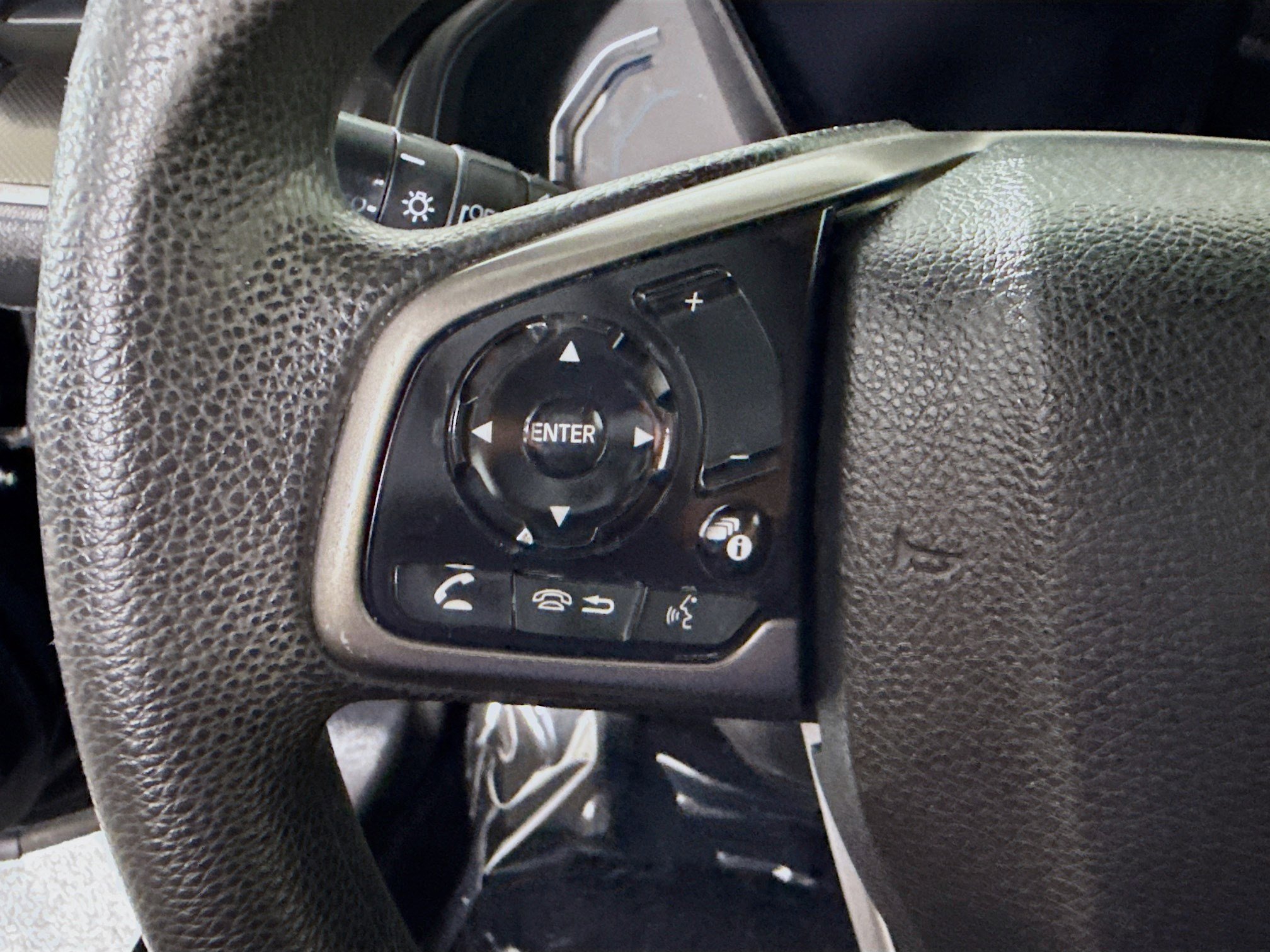 Used 2019 Honda Civic EX image 14