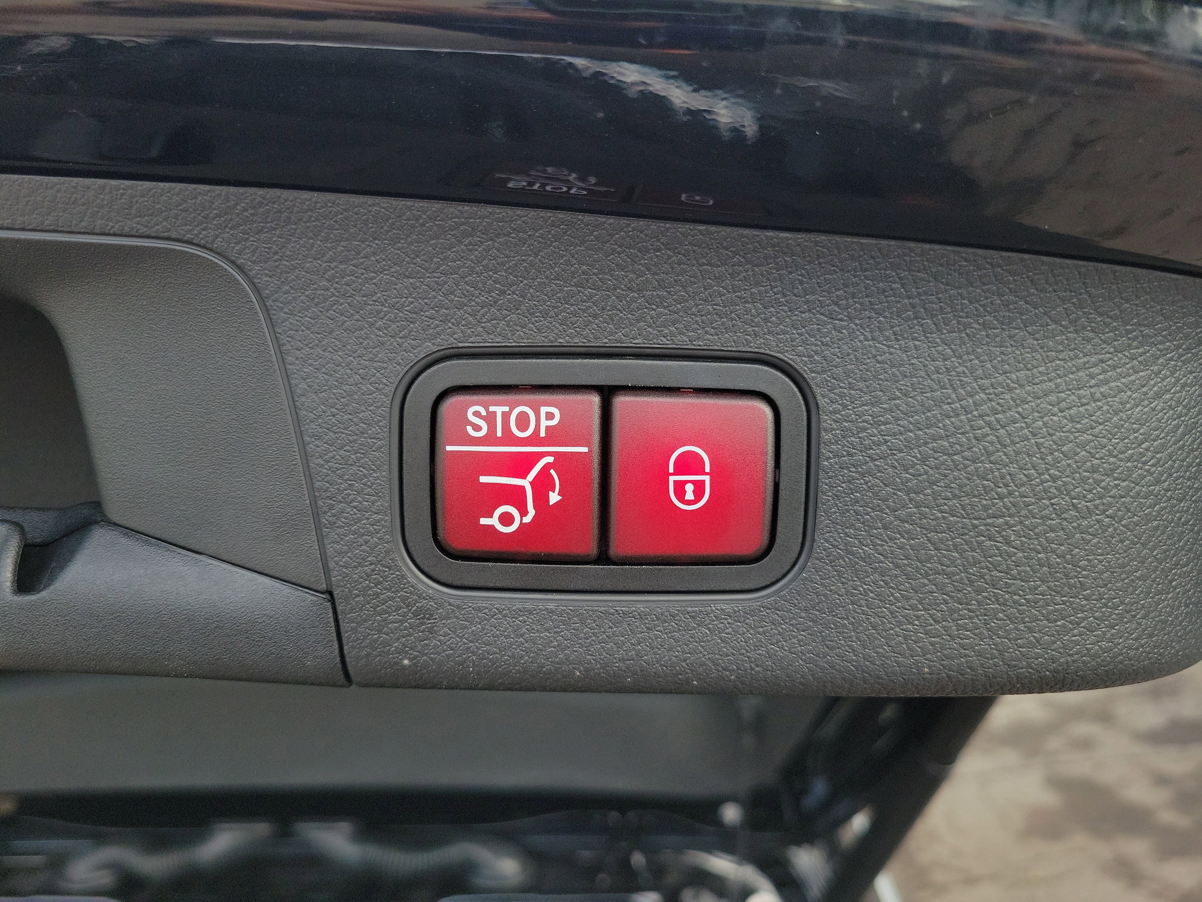 Certified 2026 Mercedes-Benz GLA 250 image 9