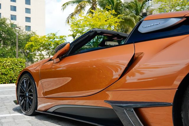 Used 2019 BMW i8 Roadster AWD/4WD image 19