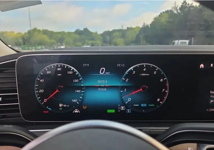 Used 2020 Mercedes-Benz GLS 450 4MATIC image 55