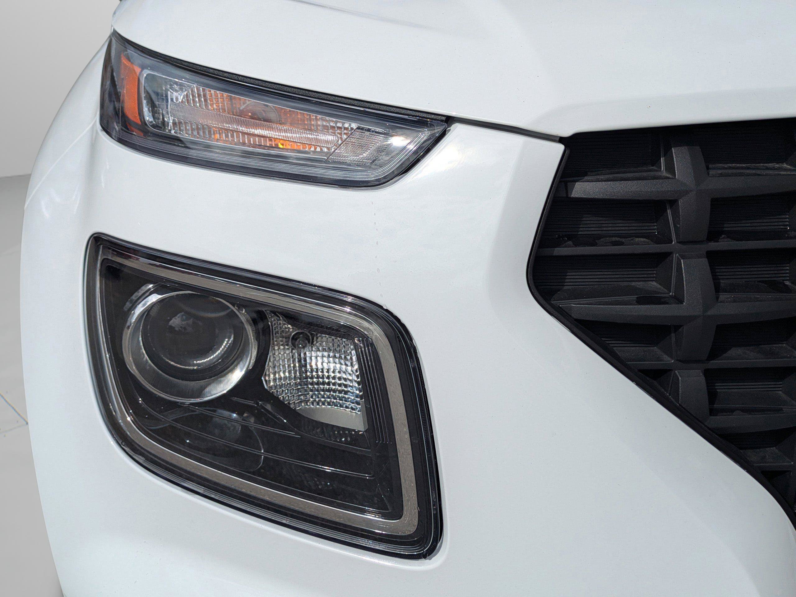 New 2026 Hyundai Venue SE FWD image 29