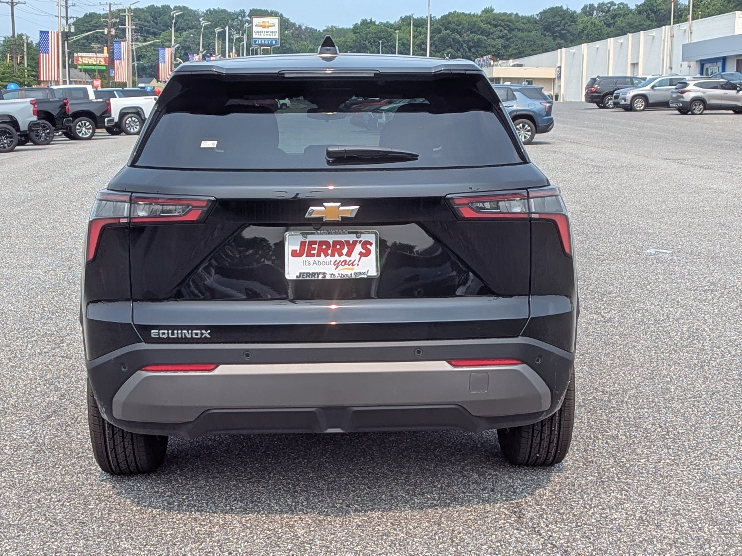 New 2027 Chevrolet Equinox LT FWD image 6