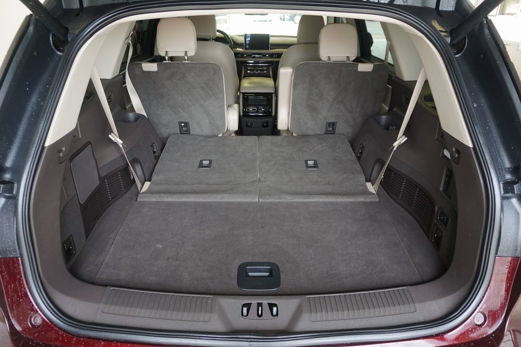 Used 2022 Lincoln Aviator Reserve w/ Equipment Group 201A image 18