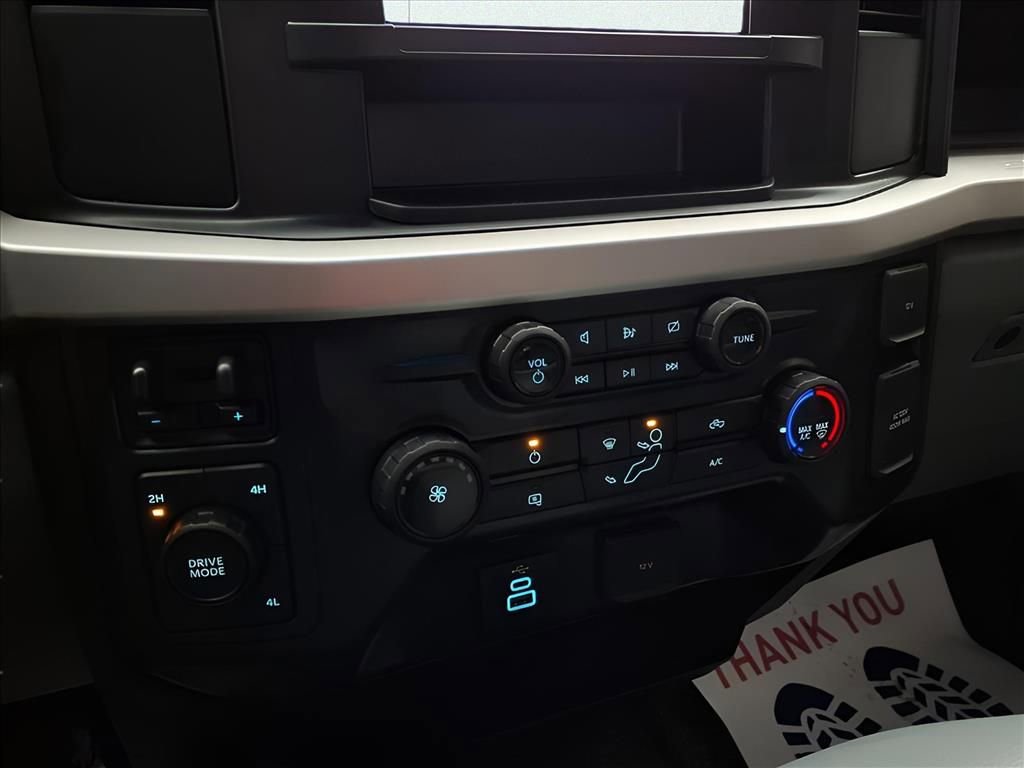 Used 2024 Ford F350 XL w/ Snow Plow Prep Package image 5