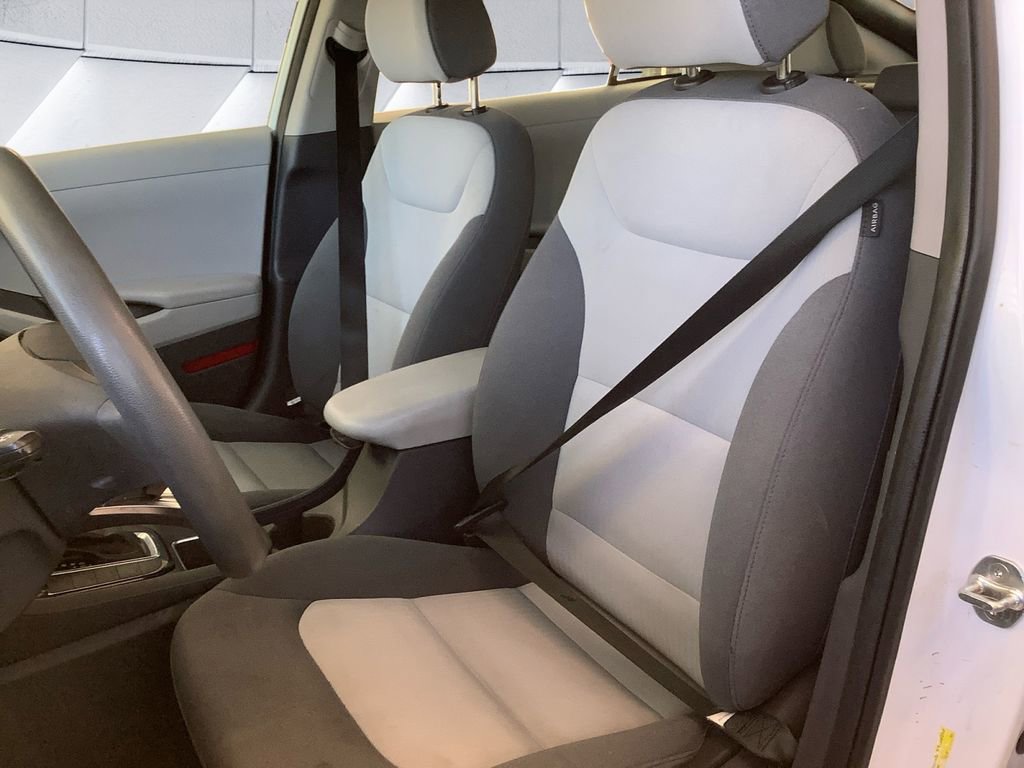 Used 2020 Hyundai Ioniq Blue image 8