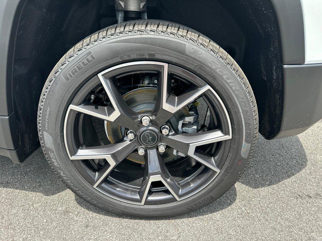 New 2026 Jeep Cherokee Overland AWD/4WD image 12