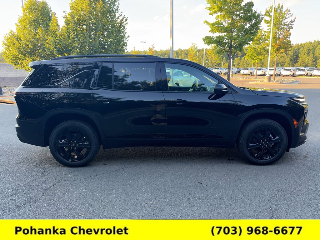 New 2027 Chevrolet Traverse LT w/ Midnight/Sport Edition AWD/4WD image 8