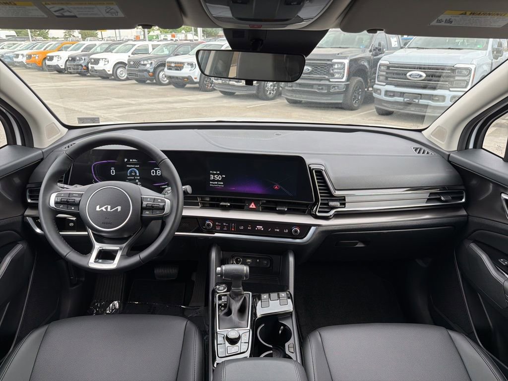 Used 2025 Kia Sportage EX FWD image 25