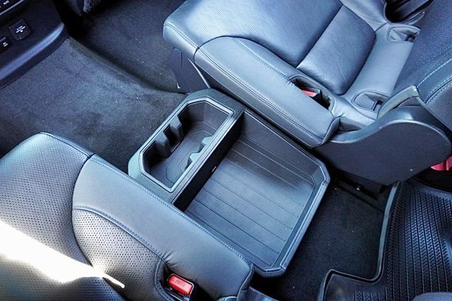Used 2023 Toyota Sequoia Platinum AWD/4WD image 32