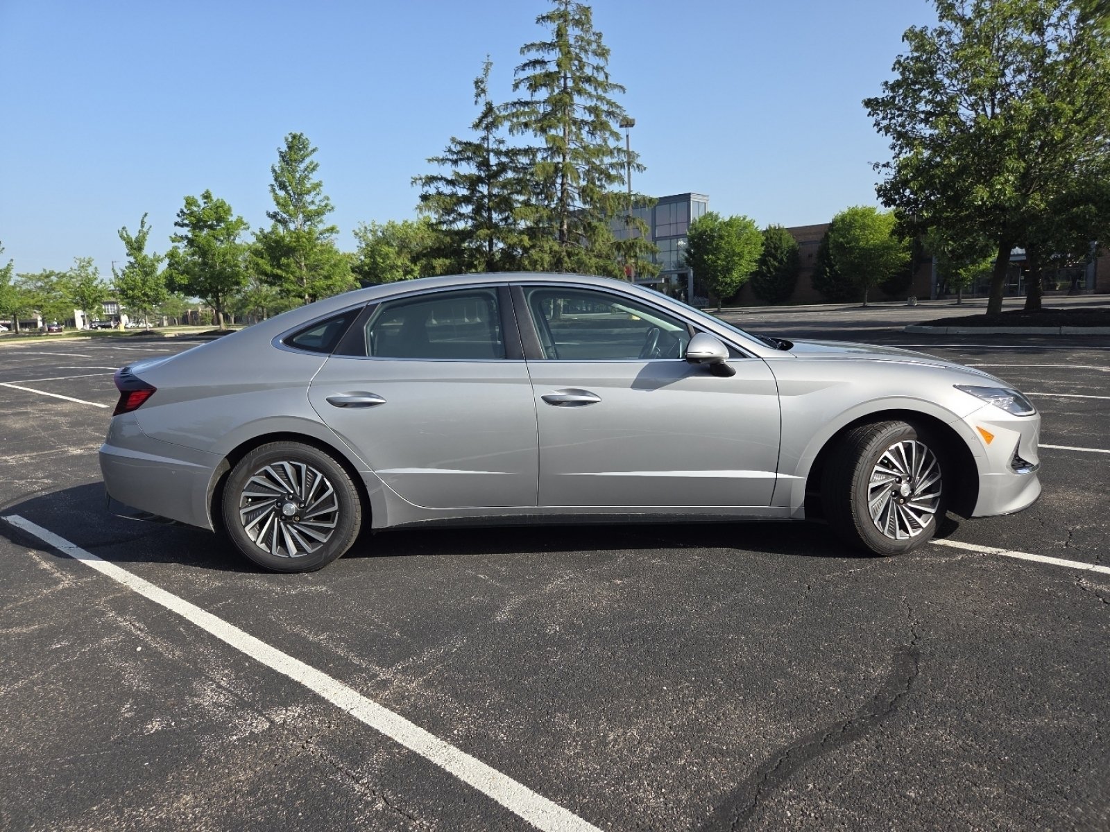 Used 2023 Hyundai Sonata Limited FWD image 27