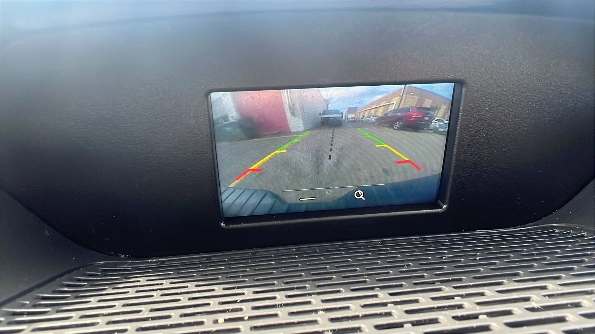 Used 2018 Ford Transit 350 XLT image 21