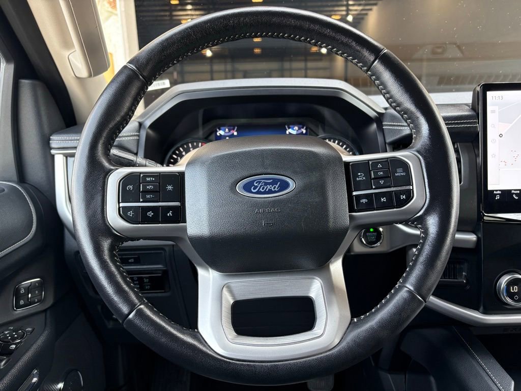 Used 2024 Ford Expedition XLT image 27
