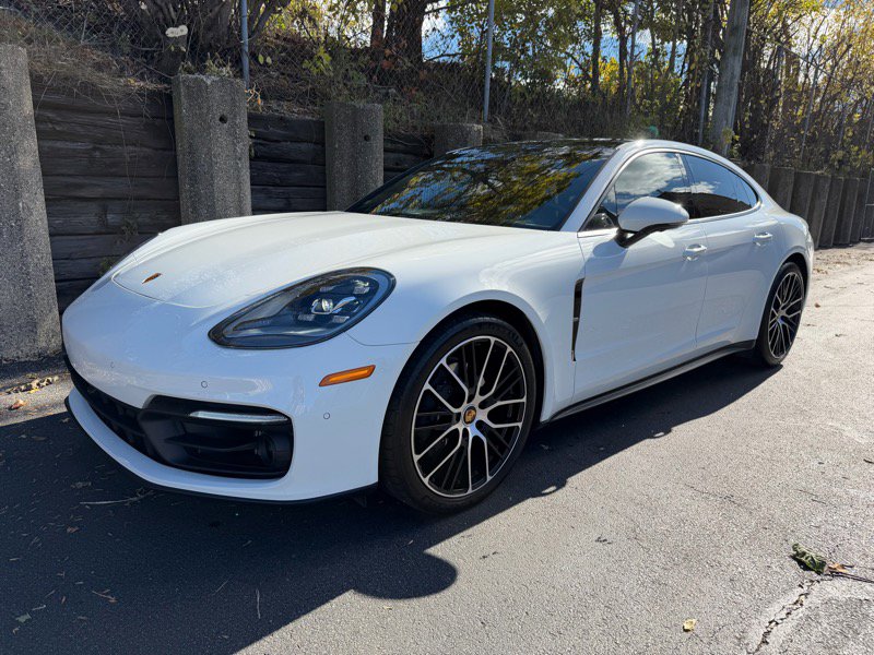 Used 2021 Porsche Panamera 4 w/ Premium Package image 6