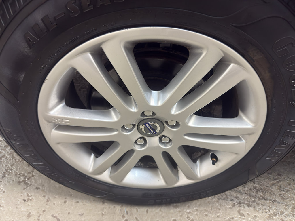 Used 2011 Volvo XC90 3.2 AWD/4WD image 31