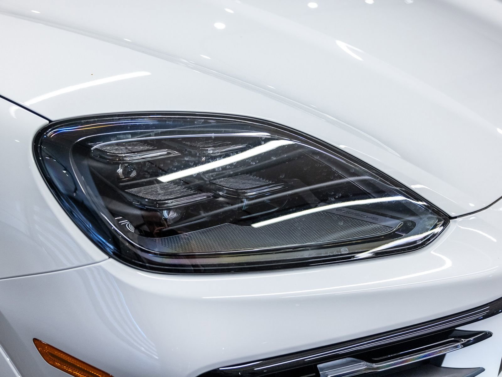 Certified 2025 Porsche Cayenne image 13