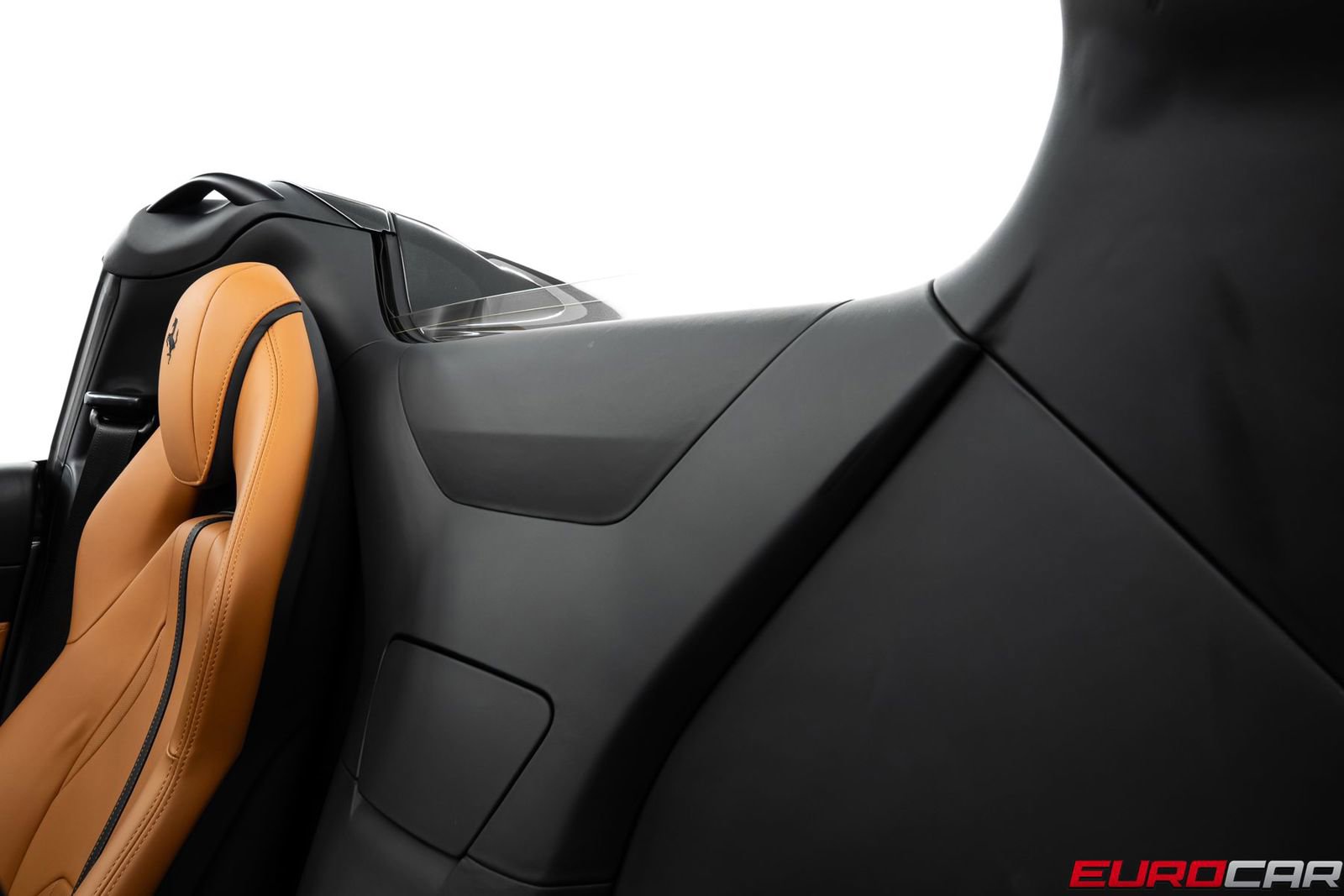 Used 2021 Ferrari 812 GTS RWD image 42
