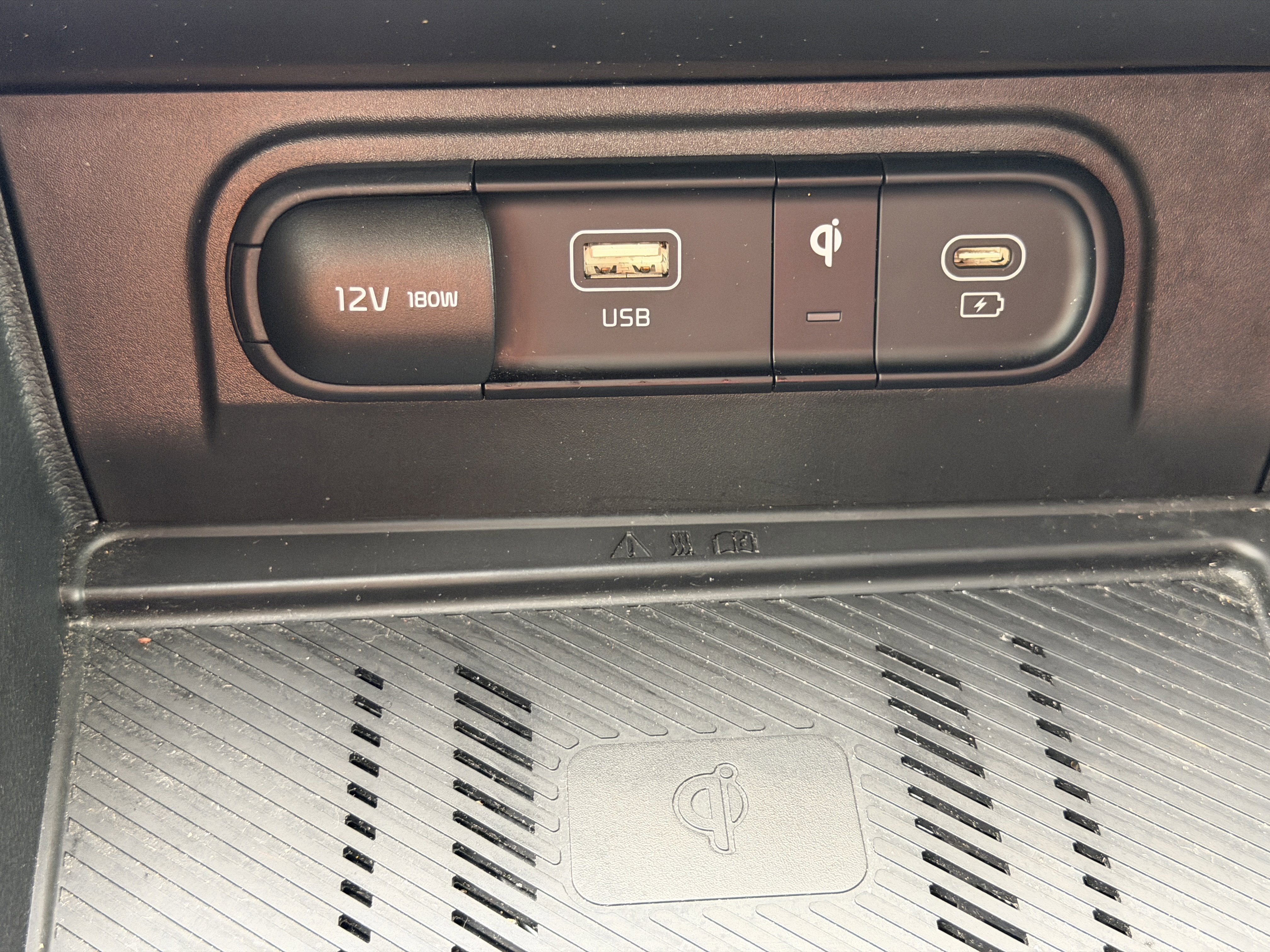 Certified 2023 Kia Sportage EX image 25