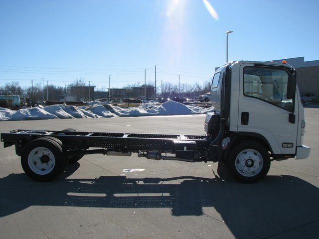 New 2024 Chevrolet Low Cab Forward 5500XG RWD image 4