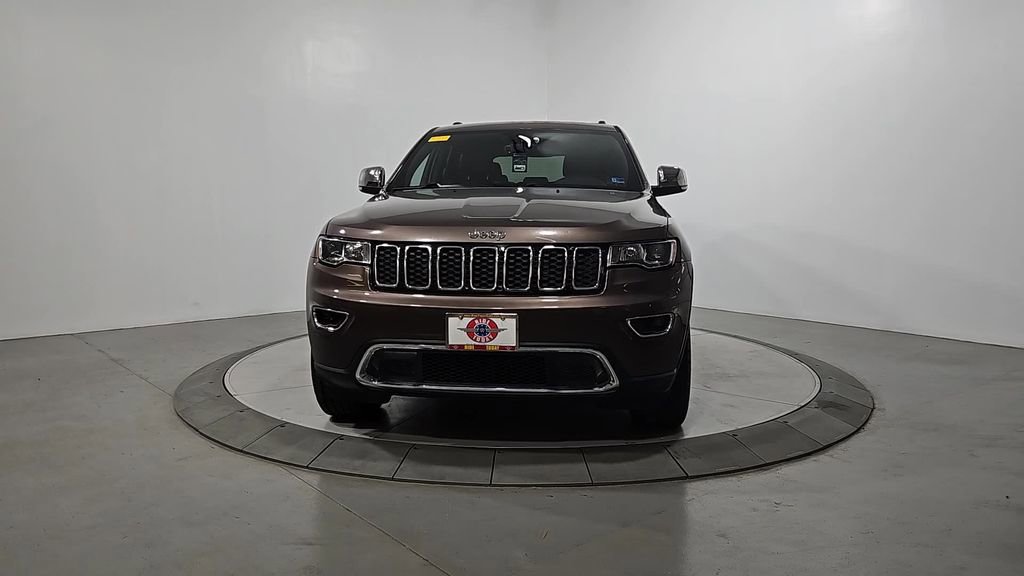 Used 2017 Jeep Grand Cherokee Limited AWD/4WD image 9