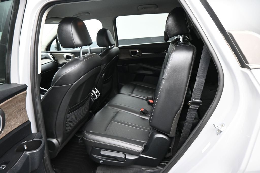 Used 2022 Kia Sorento S AWD/4WD image 11