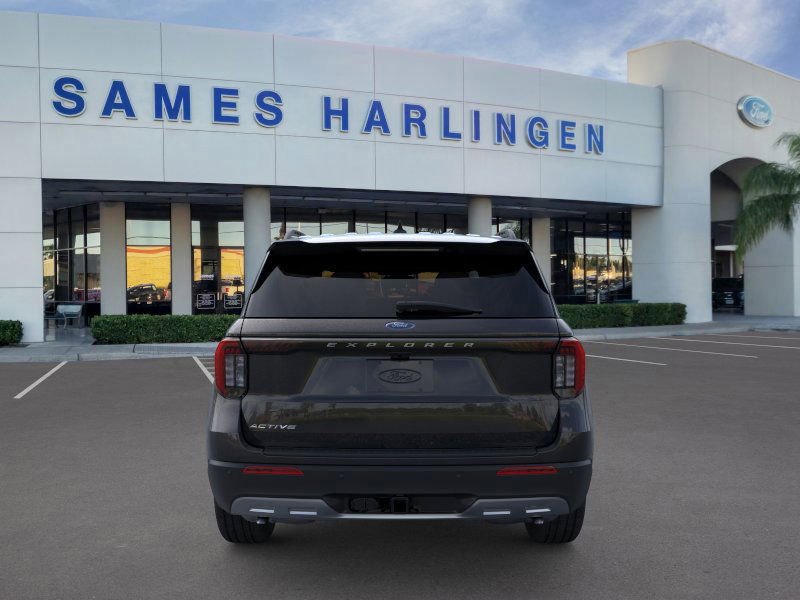 New 2025 Ford Explorer Active w/ Active Comfort Package image 5