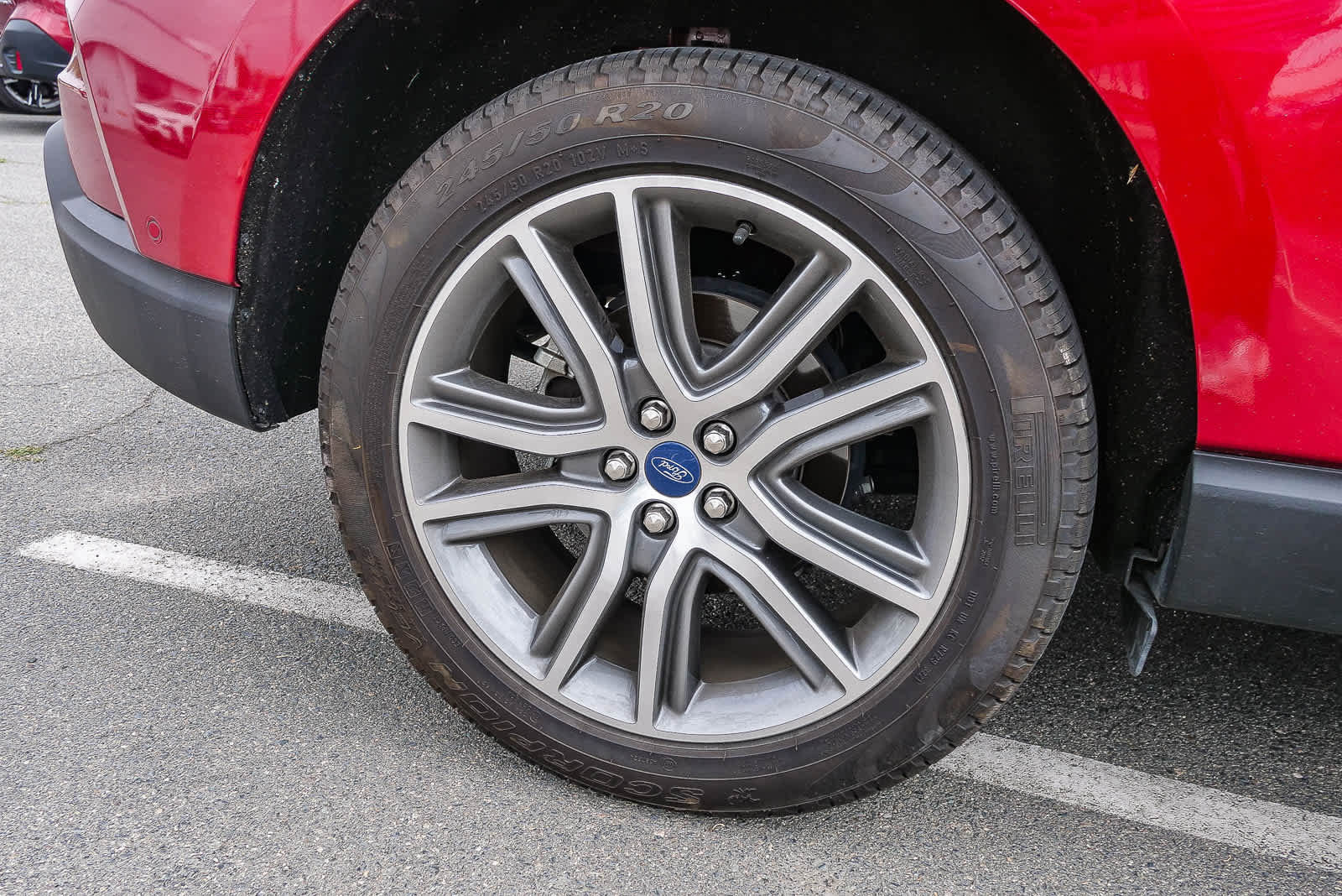 Used 2021 Ford Edge Titanium w/ Equipment Group 301A FWD image 10