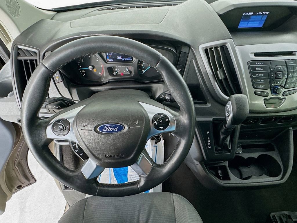 Used 2016 Ford Transit 350 XLT RWD image 11