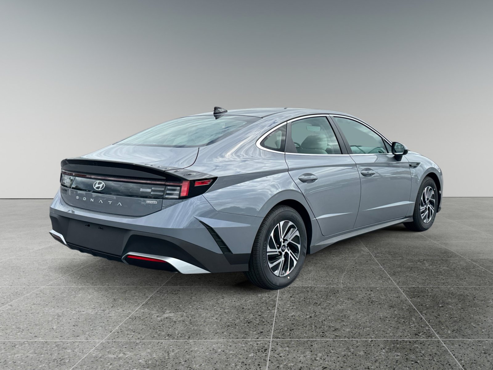 New 2026 Hyundai Sonata Blue FWD image 5
