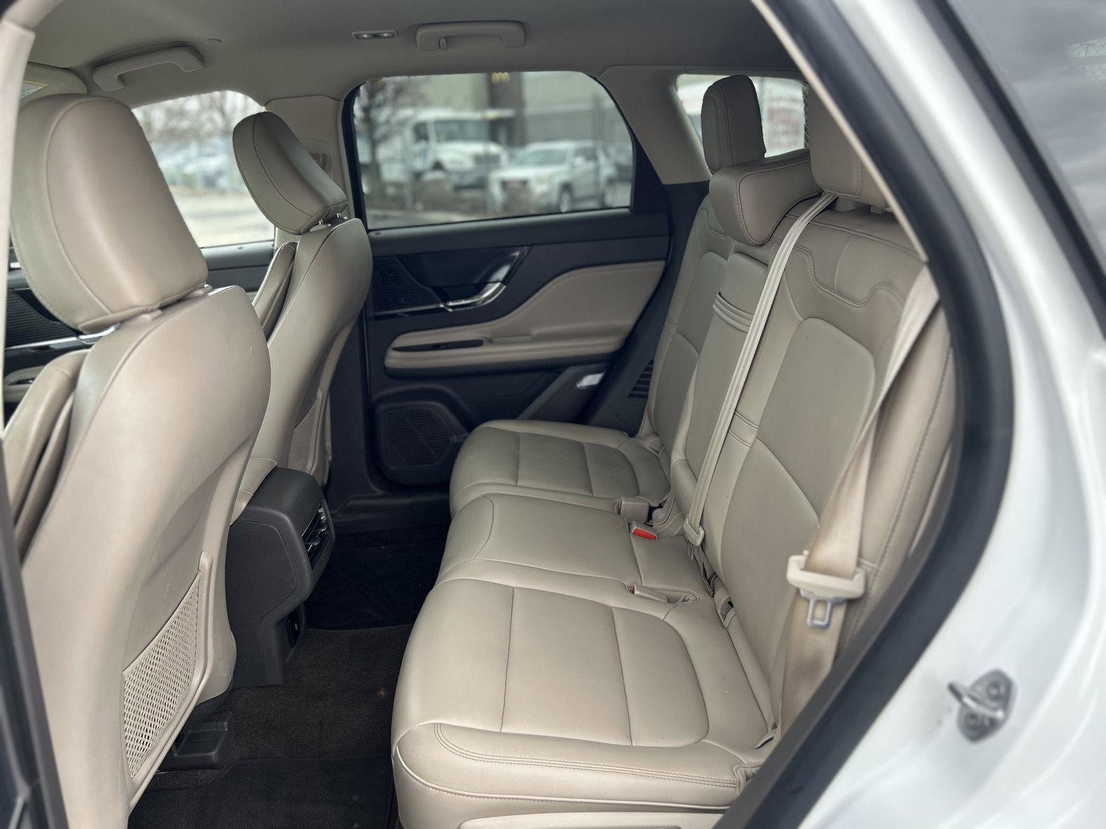 Used 2021 Lincoln Corsair FWD image 14