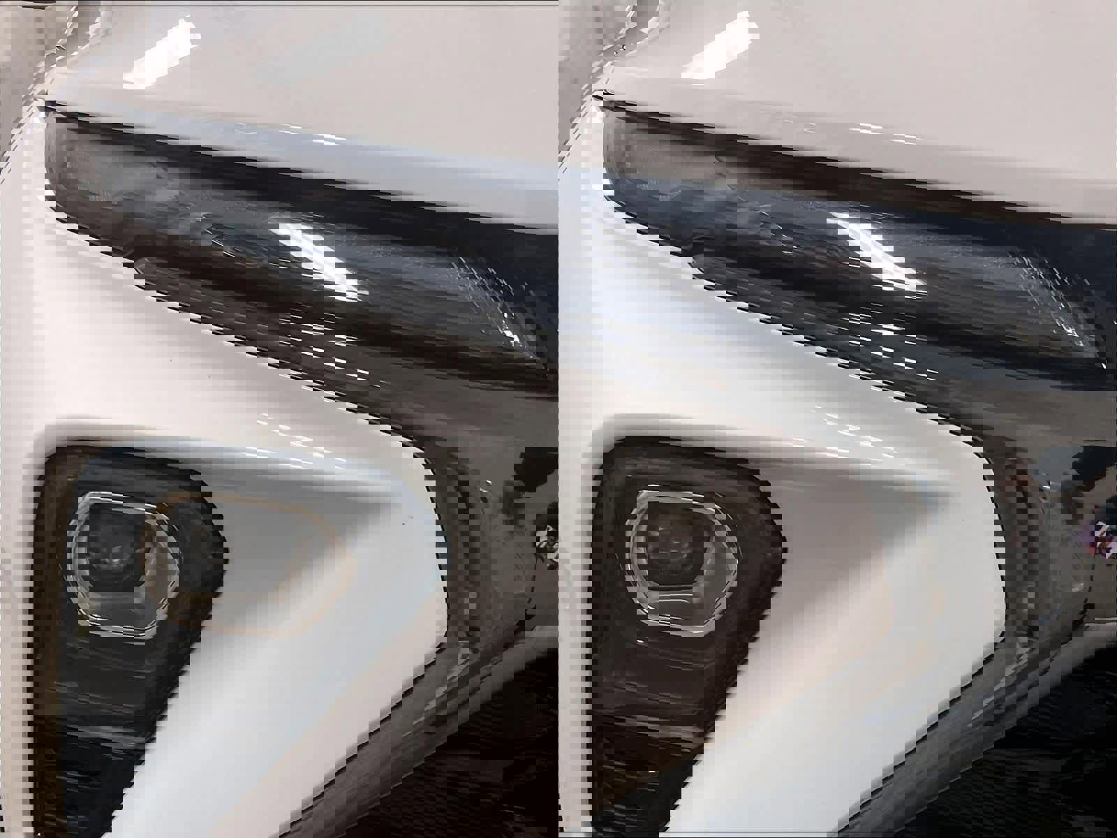 Used 2024 Chevrolet TrailBlazer RS w/ Driver Confidence Package image 33