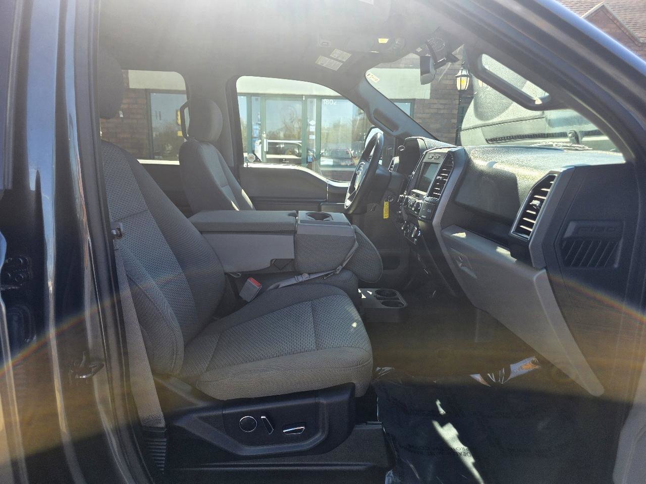 Used 2018 Ford F150 XLT w/ Equipment Group 302A Luxury image 13