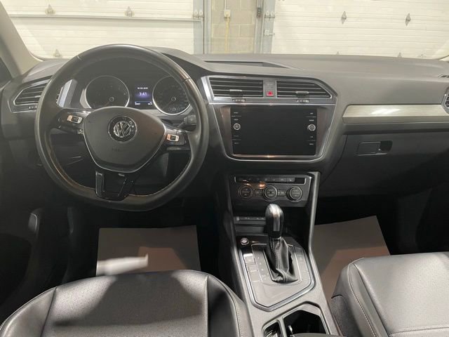 Certified 2021 Volkswagen Tiguan SE image 16