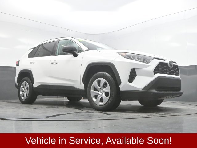 Used 2021 Toyota RAV4 LE AWD/4WD image 30