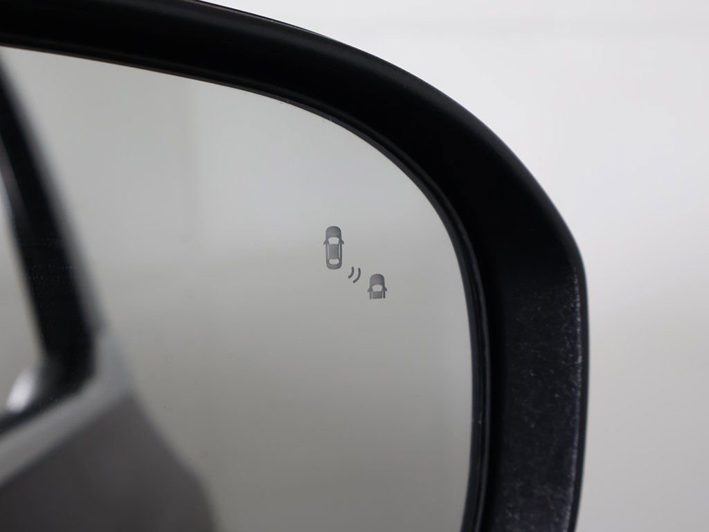 Used 2022 Kia Telluride LX image 22