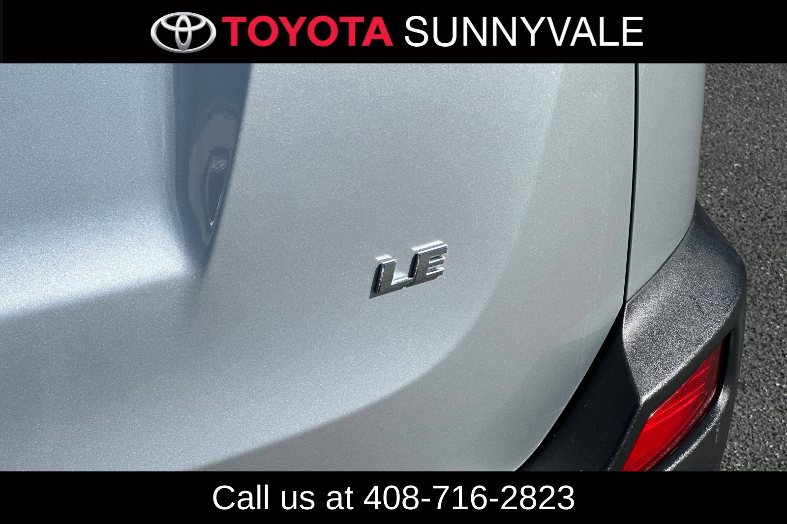 Used 2015 Toyota RAV4 LE FWD image 13