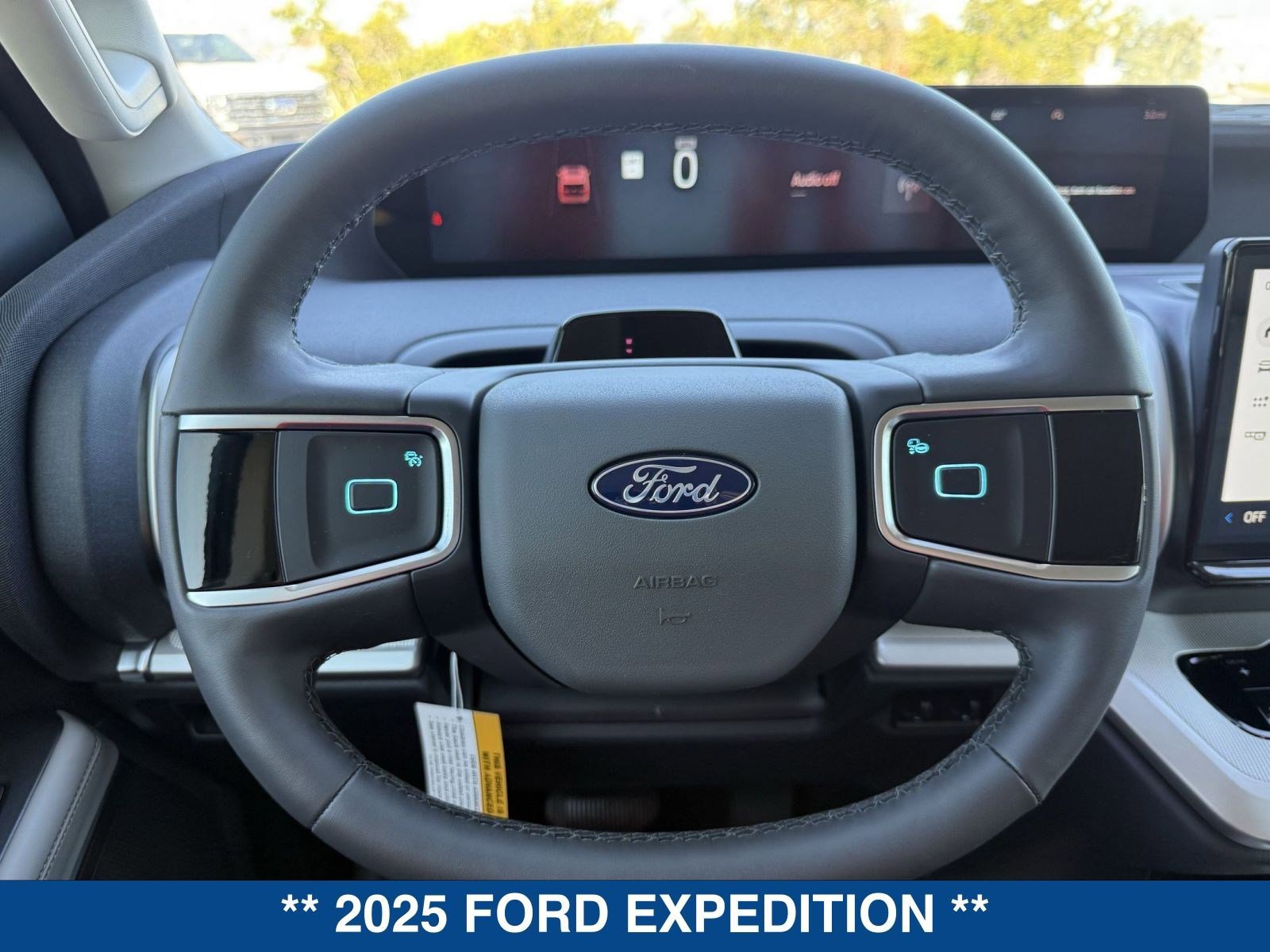 New 2025 Ford Expedition Active RWD image 31
