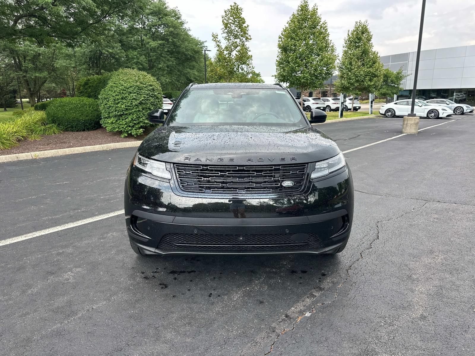 New 2026 Land Rover Range Rover Velar S AWD/4WD image 2