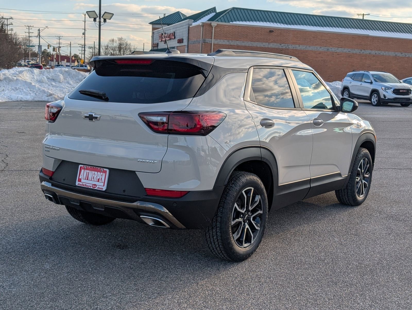 New 2026 Chevrolet TrailBlazer ACTIV w/ Convenience Package image 3