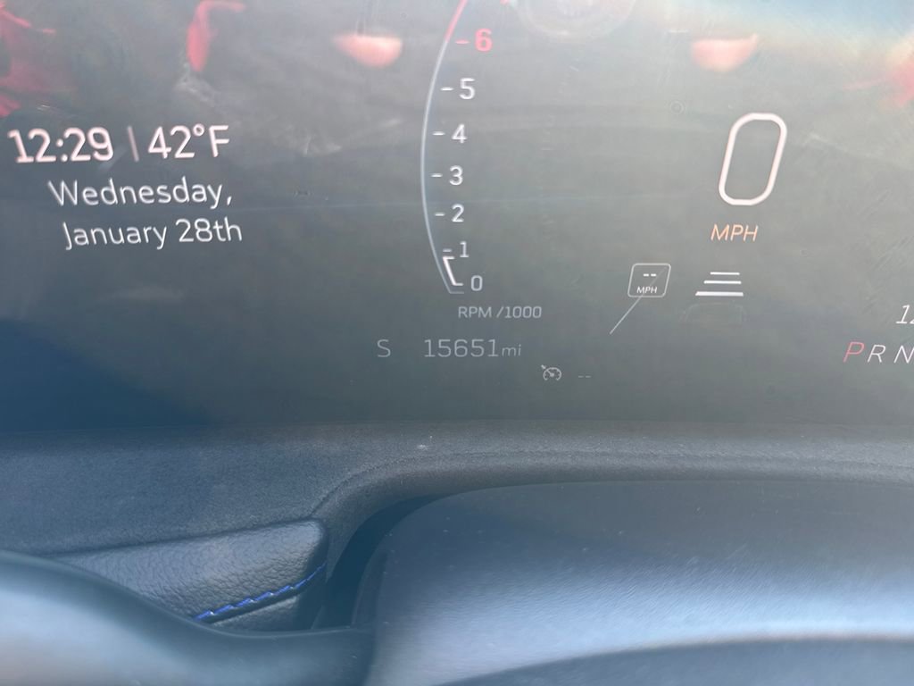 Used 2024 Cadillac XT4 Sport image 16