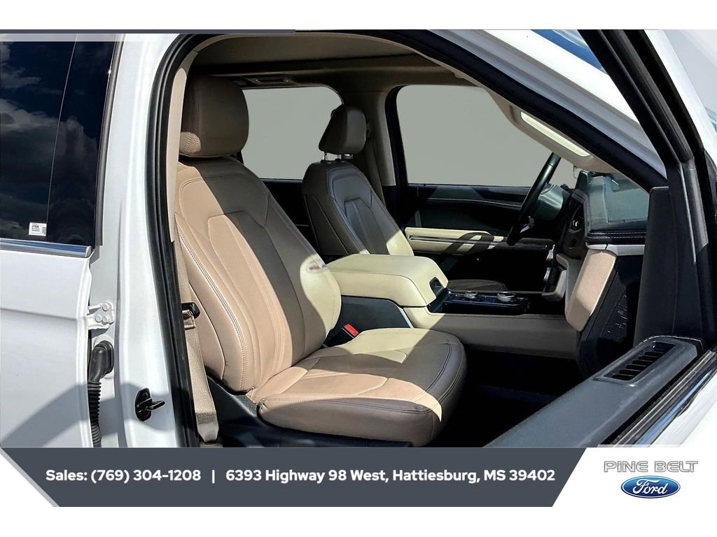 Certified 2024 Ford Expedition Limited image 6