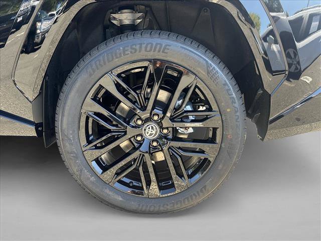 New 2026 Toyota RAV4 XSE AWD/4WD image 9